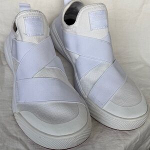 NEW Vans UltraRange Rapidweld Hi Triple White Women’s 10 (Men 8.5)